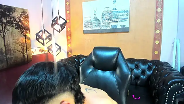 AROMERCURY online show from November 2025 05:19:01 PM