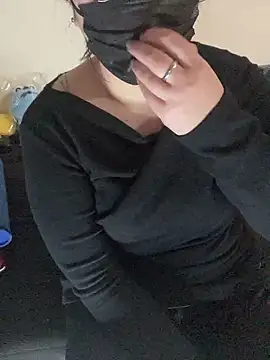 Snapshot of -Kotone- chatting on November 2025 02:33:01 PM -Kotone- online show from November 2025 02:33:01 PM