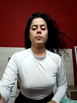 Snapshot of Lapeluda25 chatting on December 2025 01:39:02 PM Lapeluda25 online show from December 2025 01:39:02 PM