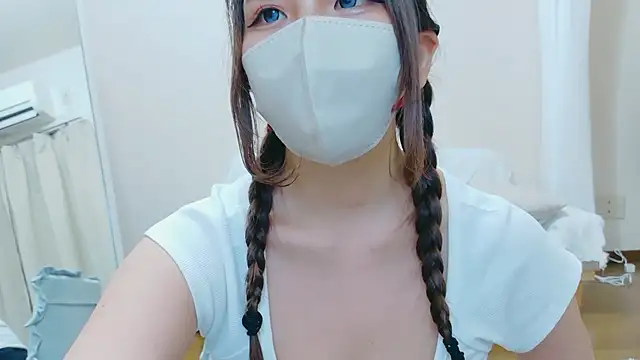 Snapshot of niko-jpn chatting on November 2025 11:25:01 AM niko-jpn online show from November 2025 11:25:01 AM