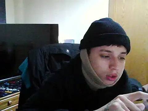 SanthiXx online show from November 2025 04:07:02 PM