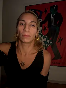 Snapshot of zinalastar chatting on November 2025 04:56:01 PM zinalastar online show from November 2025 04:56:01 PM