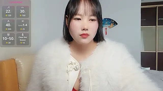 Snapshot of Misszhong chatting on November 2025 01:27:02 AM Misszhong online show from November 2025 01:27:02 AM