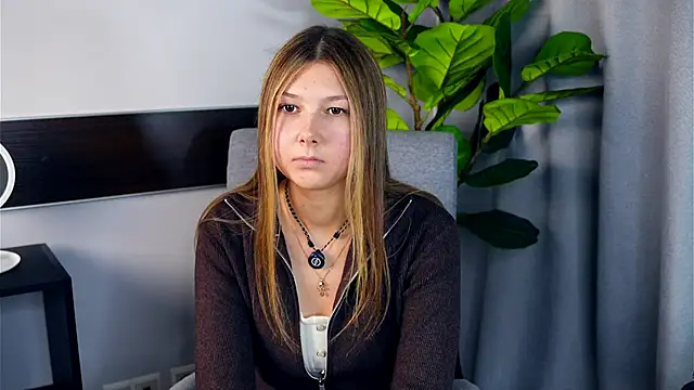 Snapshot of FaySagal chatting on November 2025 10:26:01 AM FaySagal online show from November 2025 10:26:01 AM