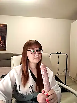 Snapshot of Foxy-lady chatting on October 2025 02:40:02 PM Foxy-lady online show from October 2025 02:40:02 PM