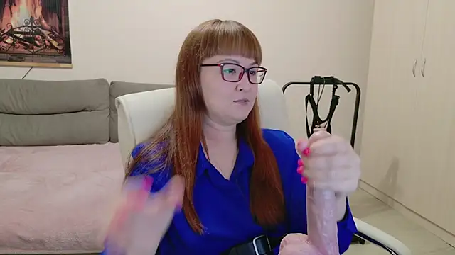 Snapshot of Foxy-lady chatting on November 2025 07:23:02 PM Foxy-lady online show from November 2025 07:23:02 PM