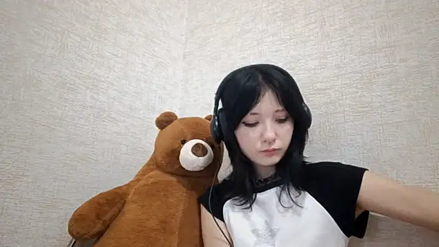 TypicalPow online show from November 2025 09:55:02 AM