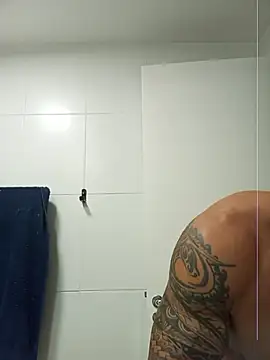 Snapshot of Mbrandan chatting on November 2025 09:52:02 AM Mbrandan online show from November 2025 09:52:02 AM