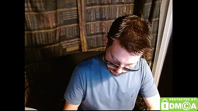 Snapshot of justshutupandwatch chatting on November 2025 04:56:02 AM justshutupandwatch online show from November 2025 04:56:02 AM