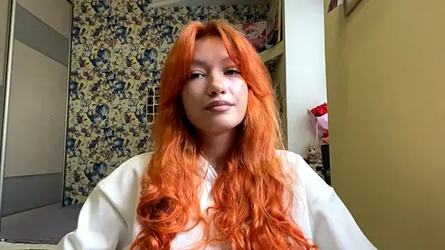 Snapshot of NamiSerene chatting on November 2025 10:15:02 AM NamiSerene online show from November 2025 10:15:02 AM