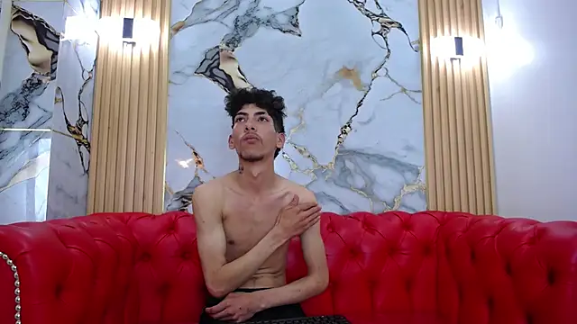 Berlin Torres online show from November 2025 03:52:01 AM