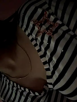 Snapshot of dorcormayssae chatting on November 2025 12:32:02 AM dorcormayssae online show from November 2025 12:32:02 AM