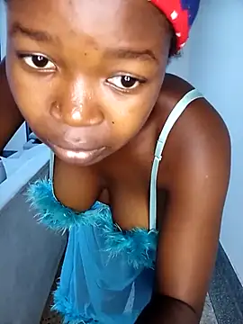 Snapshot of AngelaAbi chatting on November 2025 09:15:01 PM AngelaAbi online show from November 2025 09:15:01 PM