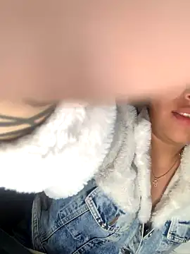 Bailey Pink online show from November 2025 05:12:02 PM