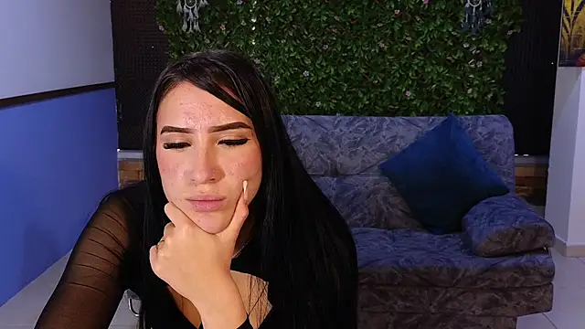 lovely alaitz online show from November 2025 01:55:02 PM