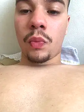 vitorwez online show from November 2025 03:55:02 PM