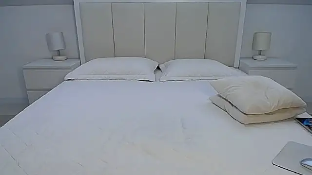 Snapshot of Milena29 chatting on November 2025 06:03:02 AM Milena29 online show from November 2025 06:03:02 AM