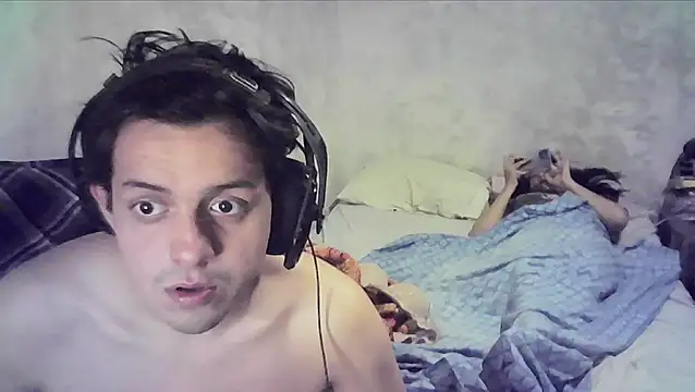 Snapshot of Giby_Grace chatting on December 2025 06:00:01 AM Giby Grace online show from December 2025 06:00:01 AM