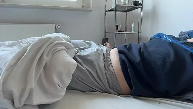 Snapshot of lou_is chatting on November 2025 08:36:01 AM lou is online show from November 2025 08:36:01 AM