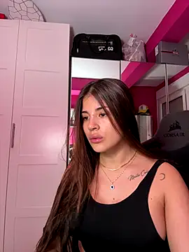 Snapshot of Esmeralda1529 chatting on November 2025 06:39:01 PM Esmeralda1529 online show from November 2025 06:39:01 PM