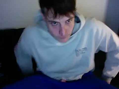 Snapshot of zungzbr chatting on November 2025 07:34:02 PM zungzbr online show from November 2025 07:34:02 PM