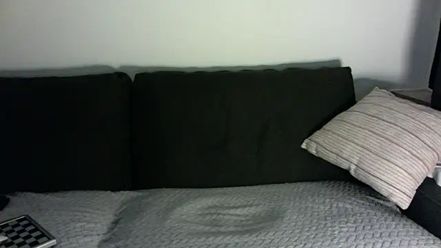 Snapshot of zungzbr chatting on November 2025 05:35:02 PM zungzbr online show from November 2025 05:35:02 PM