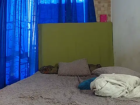 negra22xm online show from November 2025 08:08:01 PM