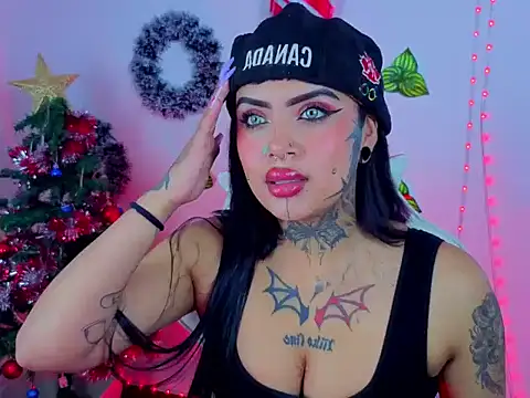 Snapshot of Ink_Nikki chatting on December 2025 07:40:02 PM Ink Nikki online show from December 2025 07:40:02 PM