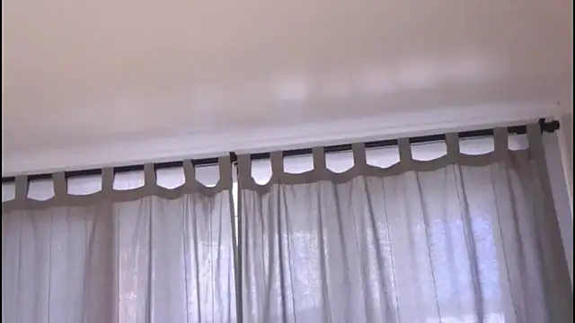 Snapshot of HelenSprintty_ chatting on November 2025 11:54:01 AM HelenSprintty online show from November 2025 11:54:01 AM