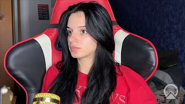 Lili0-0 online show from November 2025 03:23:01 PM