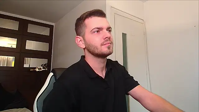 Snapshot of IkerGalee chatting on November 2025 07:53:01 AM IkerGalee online show from November 2025 07:53:01 AM