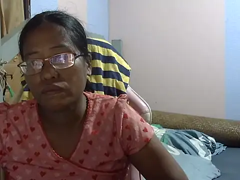 HornyPussy4u69 online show from November 2025 07:41:02 AM