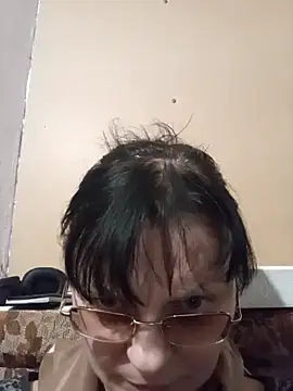 Nisanka095 online show from November 2025 05:23:01 PM