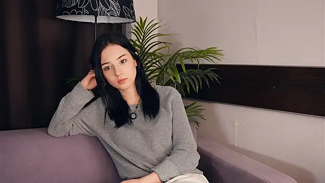 TommyeXang online show from November 2025 02:28:02 PM