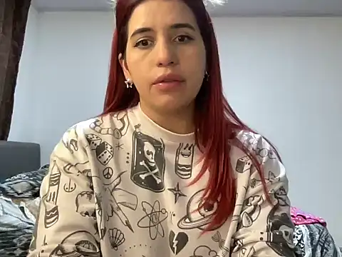 collibel02 online show from December 2025 11:21:01 PM