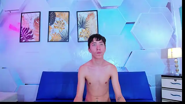 Lester james2 online show from November 2025 01:22:01 PM