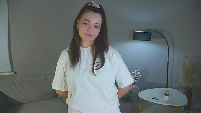 TeraGabbard online show from November 2025 08:49:02 AM