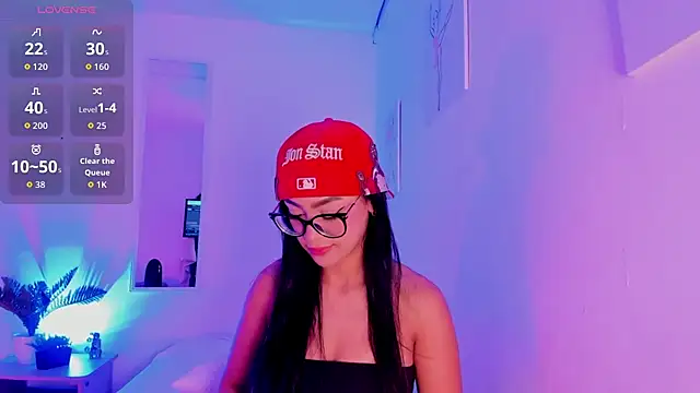 Snapshot of Klohewilliams_ chatting on December 2025 12:43:01 PM Klohewilliams online show from December 2025 12:43:01 PM