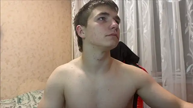 Snapshot of golden_flash chatting on December 2025 06:05:01 PM golden flash online show from December 2025 06:05:01 PM