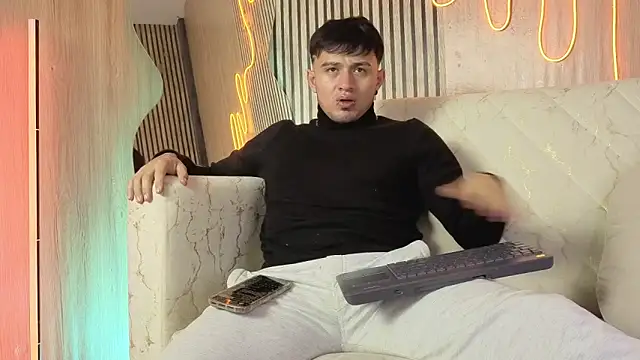 Snapshot of kingbrakly chatting on December 2025 03:48:01 AM kingbrakly online show from December 2025 03:48:01 AM