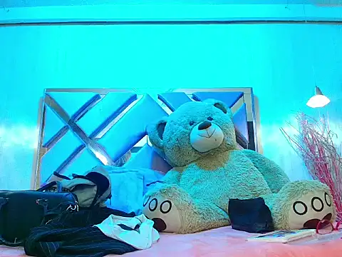 Dark Dominika online show from November 2025 08:00:01 PM