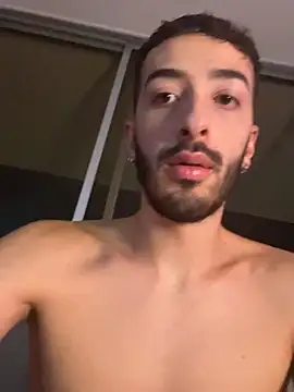 Alejovegga online show from November 2025 06:16:02 AM