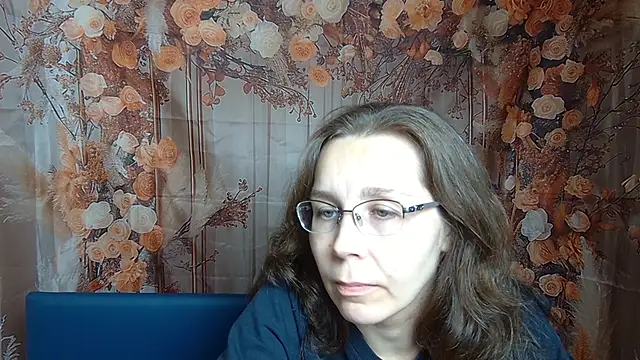 Snapshot of DaisyEdit chatting on November 2025 12:41:02 PM DaisyEdit online show from November 2025 12:41:02 PM