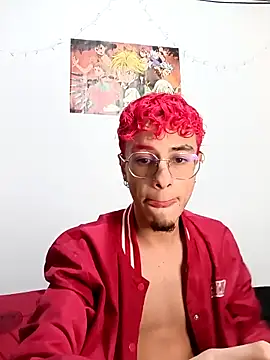 Snapshot of 2_milo_verus_4 chatting on November 2025 08:05:01 AM 2 milo verus 4 online show from November 2025 08:05:01 AM