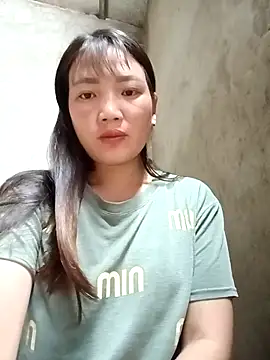 Maymayx2 online show from December 2025 12:15:01 AM