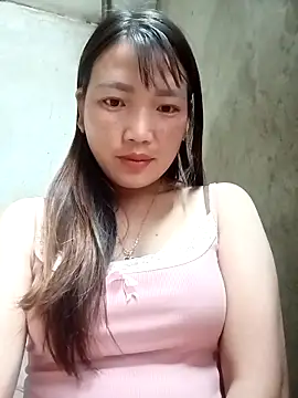 Maymayx2 online show from December 2025 01:11:01 AM