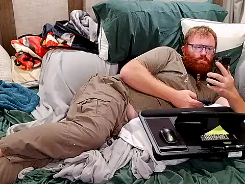 Snapshot of GingerBear3742 chatting on November 2025 07:27:01 PM GingerBear3742 online show from November 2025 07:27:01 PM