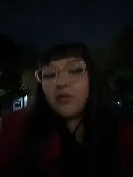 Snapshot of Thelovers17 chatting on November 2025 05:10:01 AM Thelovers17 online show from November 2025 05:10:01 AM