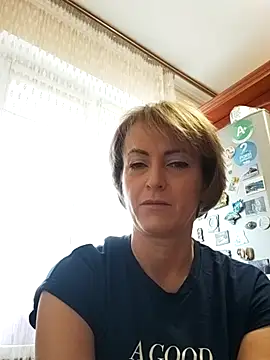 ArwenSky2020 online show from November 2025 10:51:01 AM