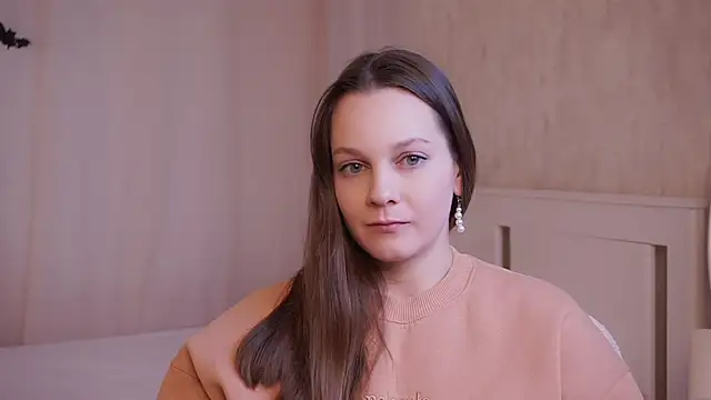 Snapshot of HertaZietlow chatting on November 2025 07:11:02 AM HertaZietlow online show from November 2025 07:11:02 AM